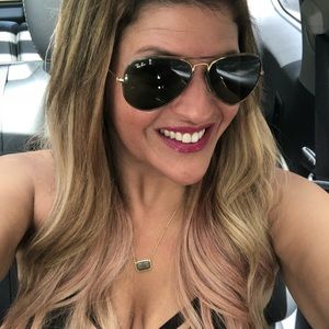 Meet your Posher, Andrea